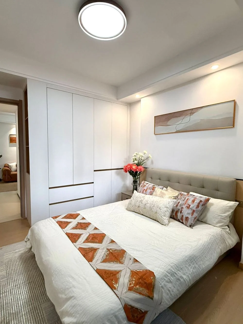 Capella Apartments