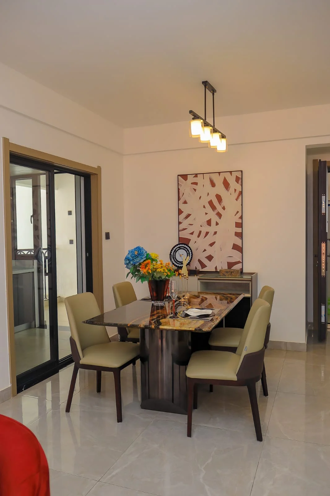 Mango Apartments