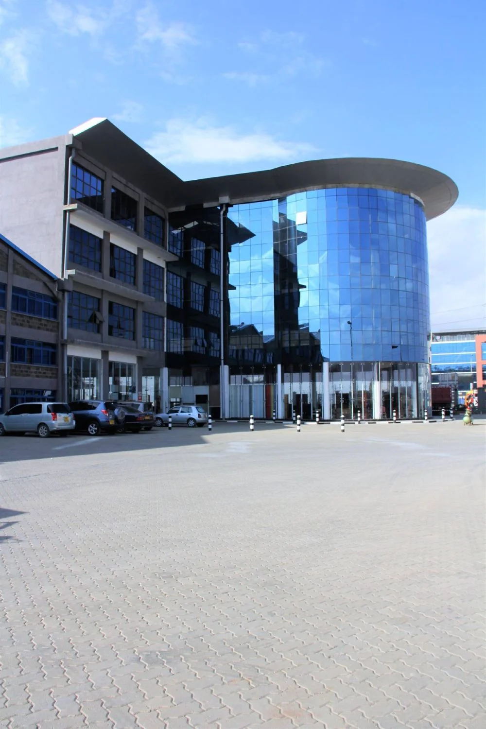 Pili Trade Center